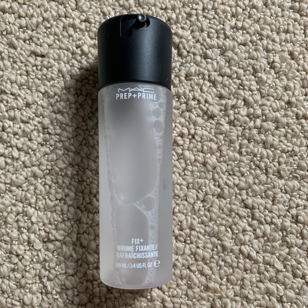 MAC Prep + Prime Fix+ 100 mL - Picture 2 of 2